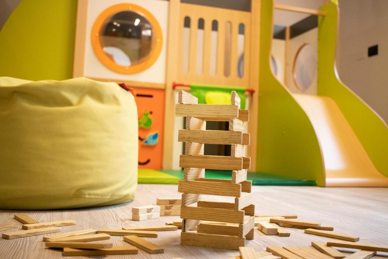 Residence Hotel Eden - Family & Wellness Resort アンダロ エクステリア 写真
