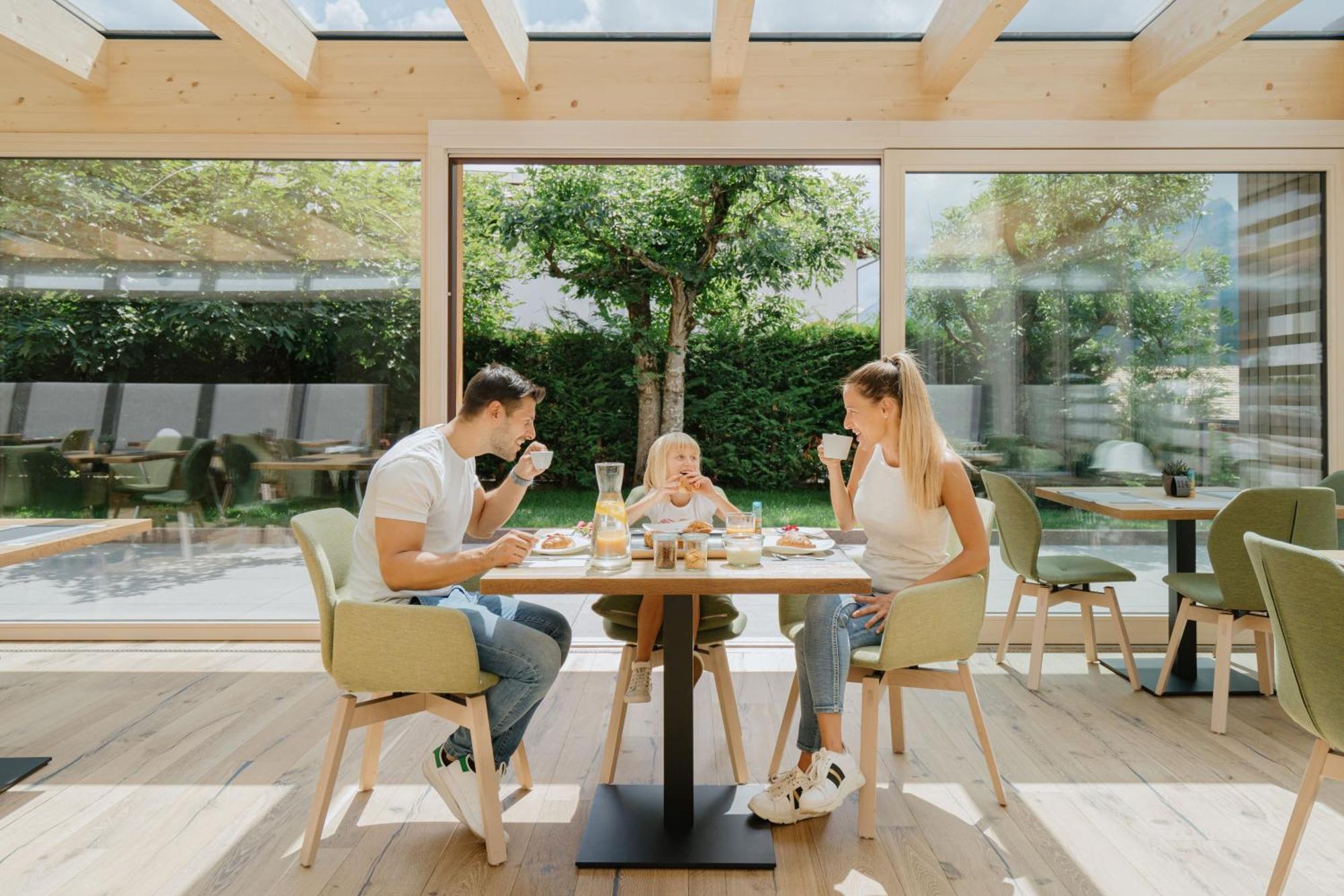 Residence Hotel Eden - Family & Wellness Resort アンダロ エクステリア 写真