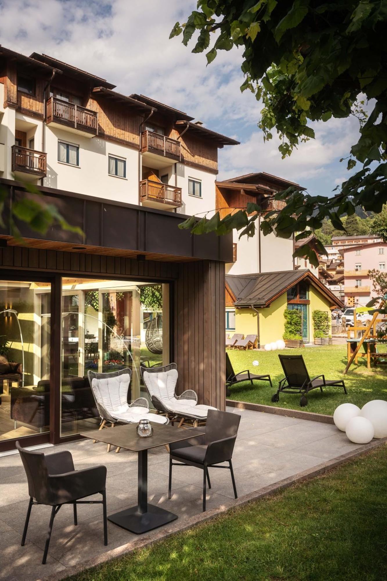 Residence Hotel Eden - Family & Wellness Resort アンダロ エクステリア 写真